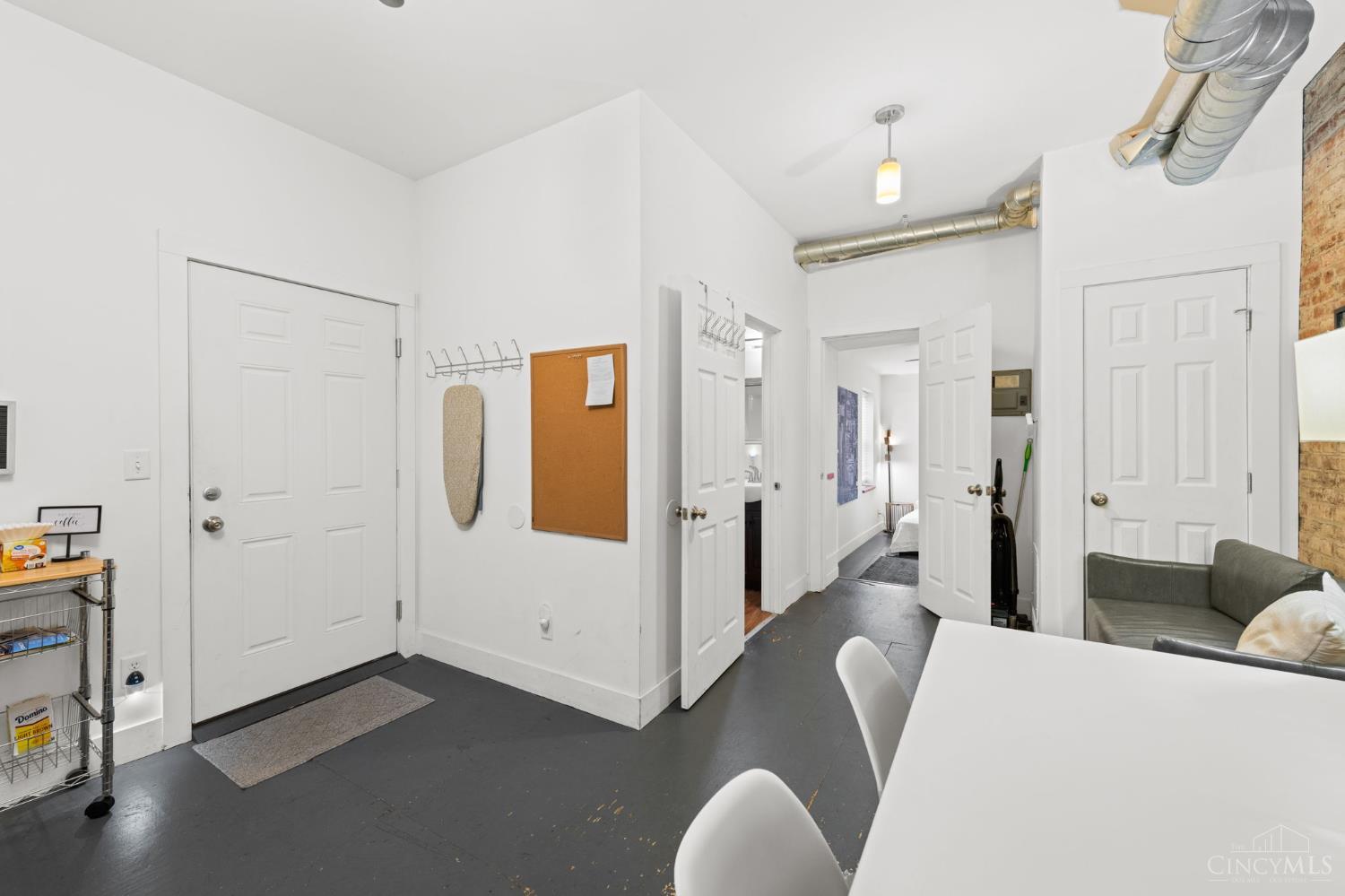 16 Thirteenth Street, Cincinnati, OH, 45202 — photo 52
