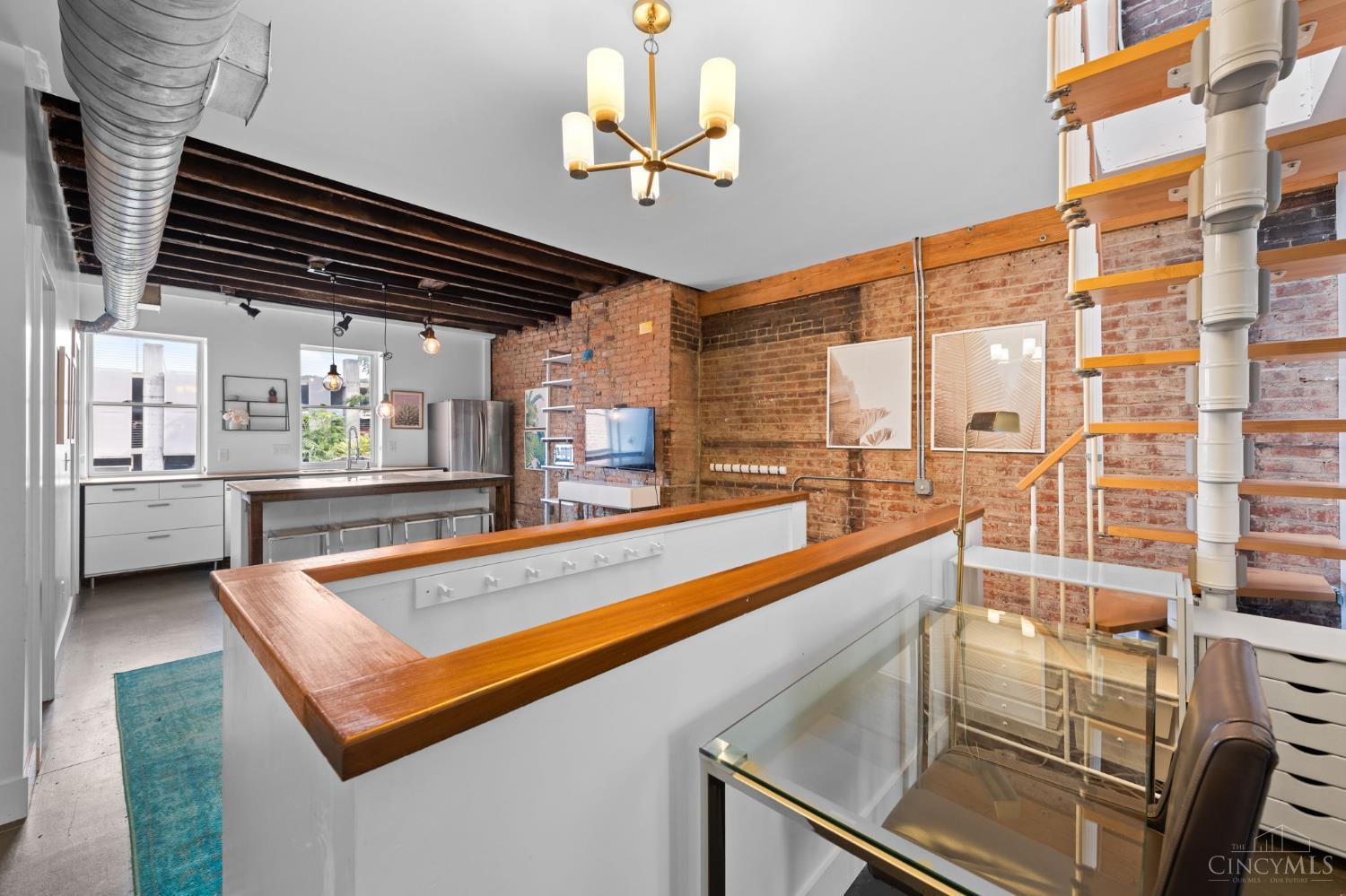 16 Thirteenth Street, Cincinnati, OH, 45202 — photo 41