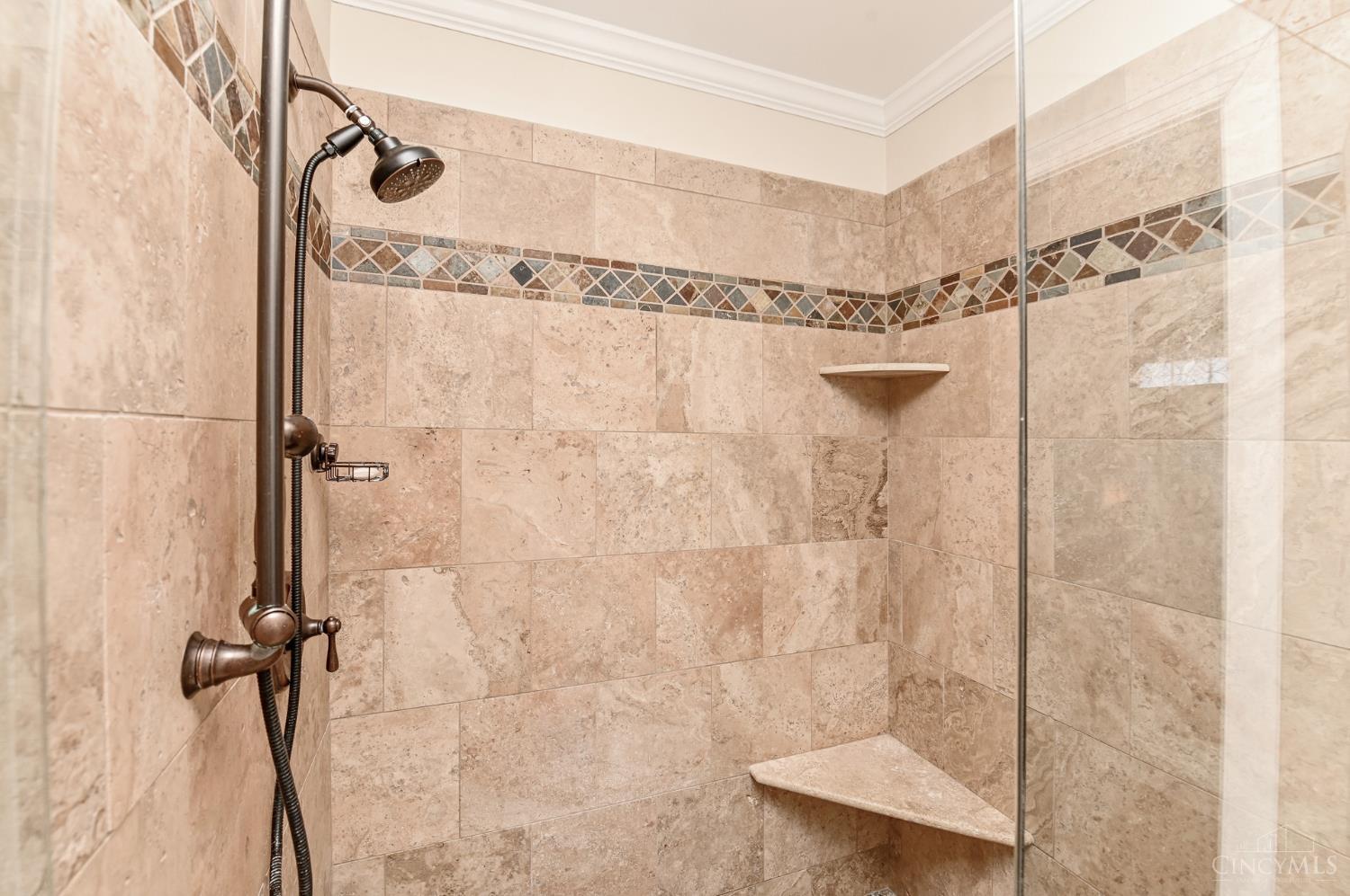467 Flinn Avenue, Cincinnati, OH, 45226 — photo 23