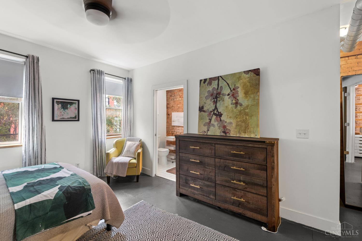 16 Thirteenth Street, Cincinnati, OH, 45202 — photo 37
