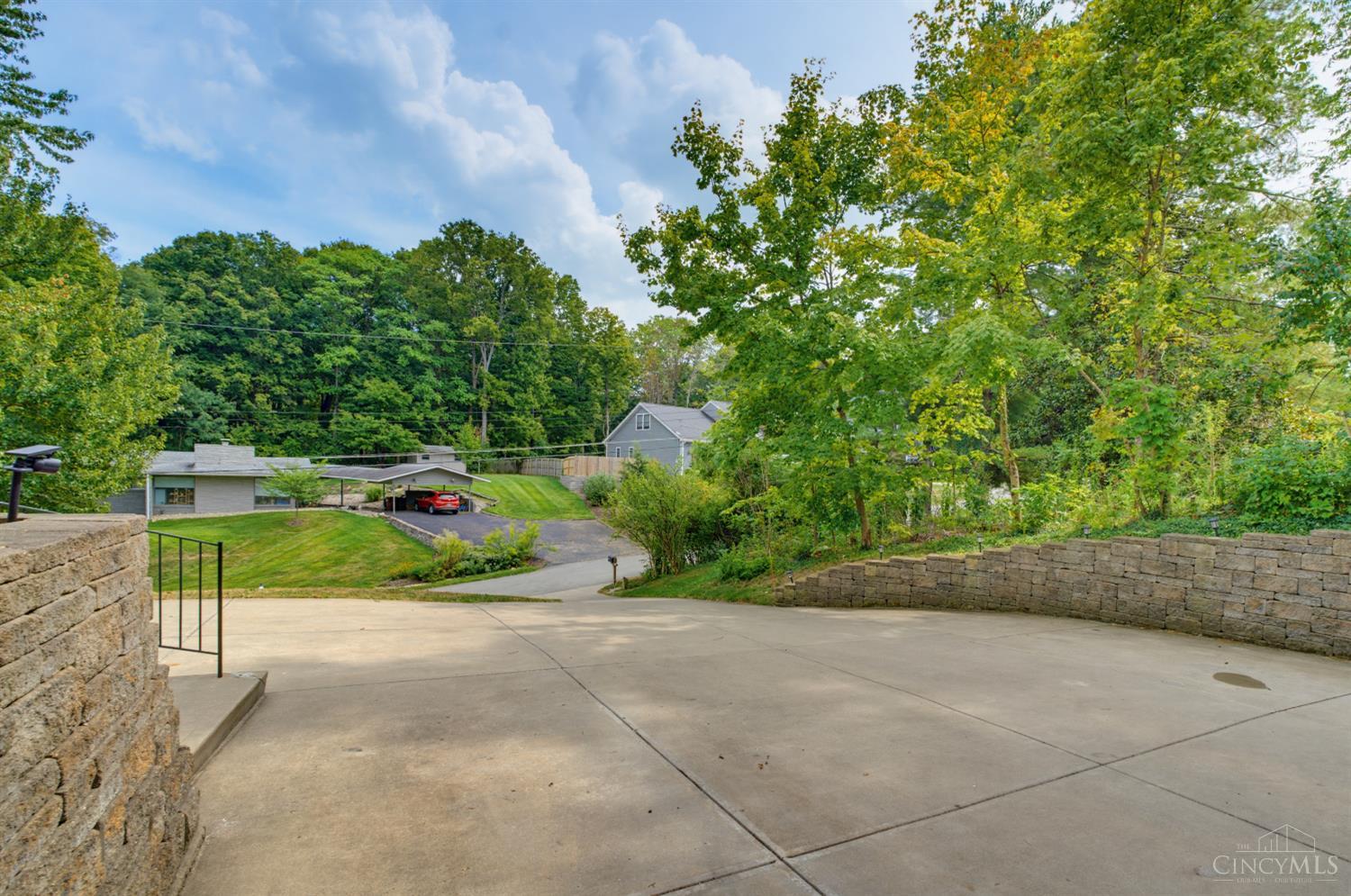 699 Eversole Road, Anderson Twp, OH, 45230 — photo 6