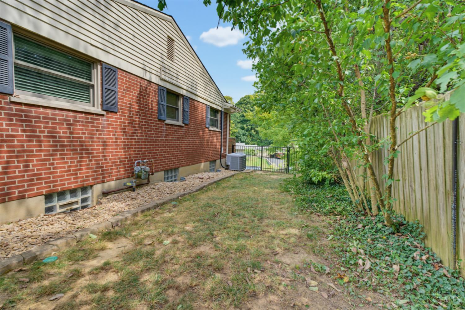 699 Eversole Road, Anderson Twp, OH, 45230 — photo 62