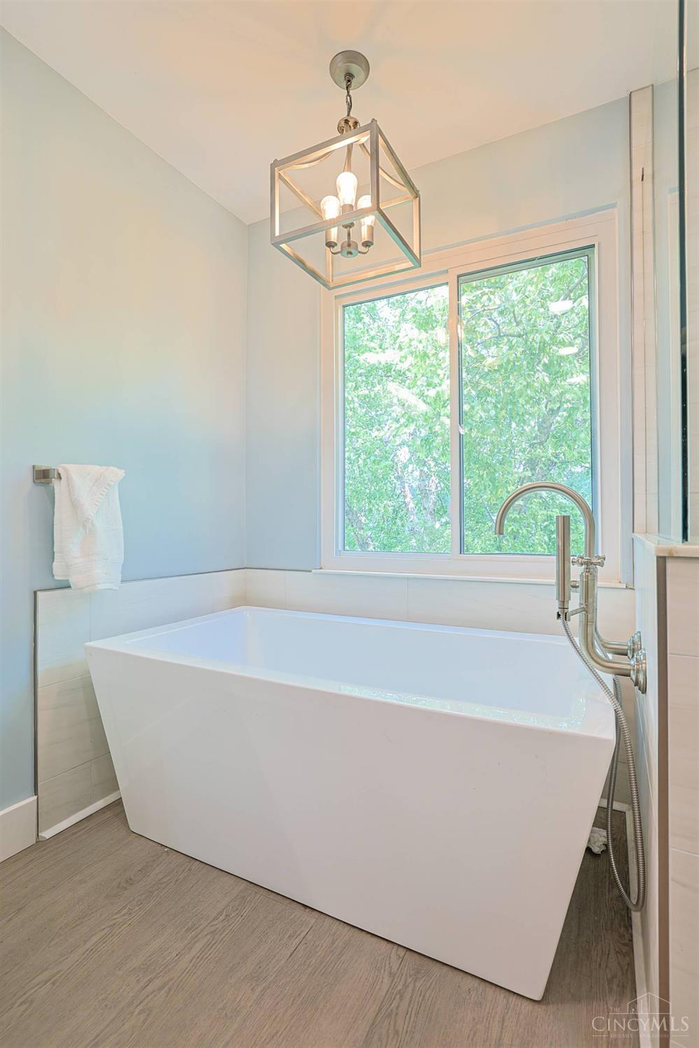 9142 Knightsridge Lane, Deerfield Twp., OH, 45040 — photo 36
