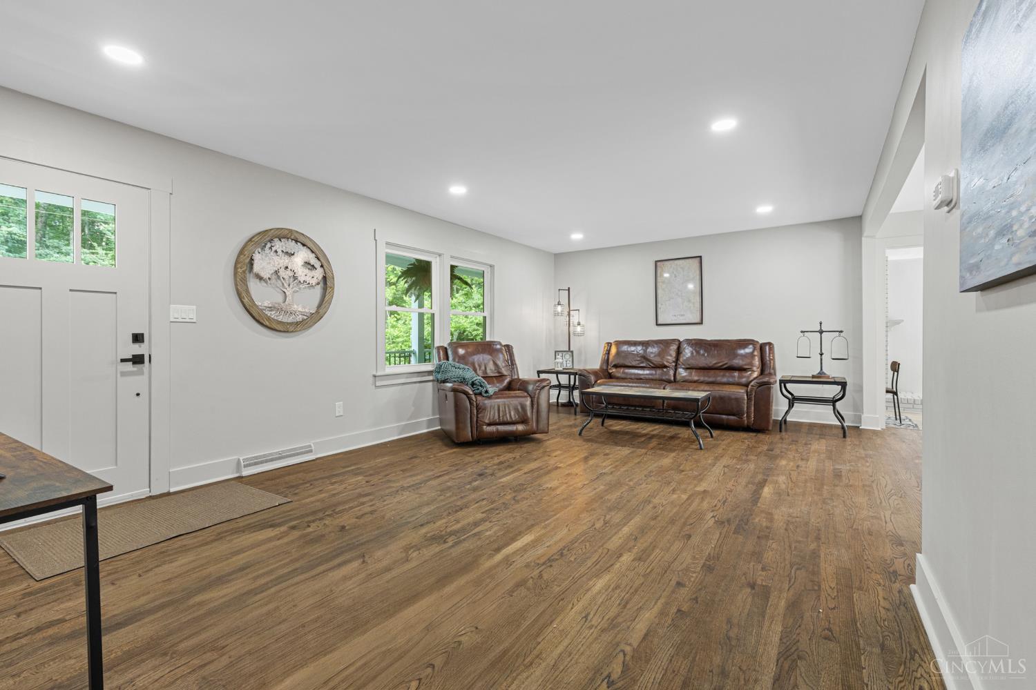 892 Happy Lane, Miami Twp, OH, 45150 — photo 18