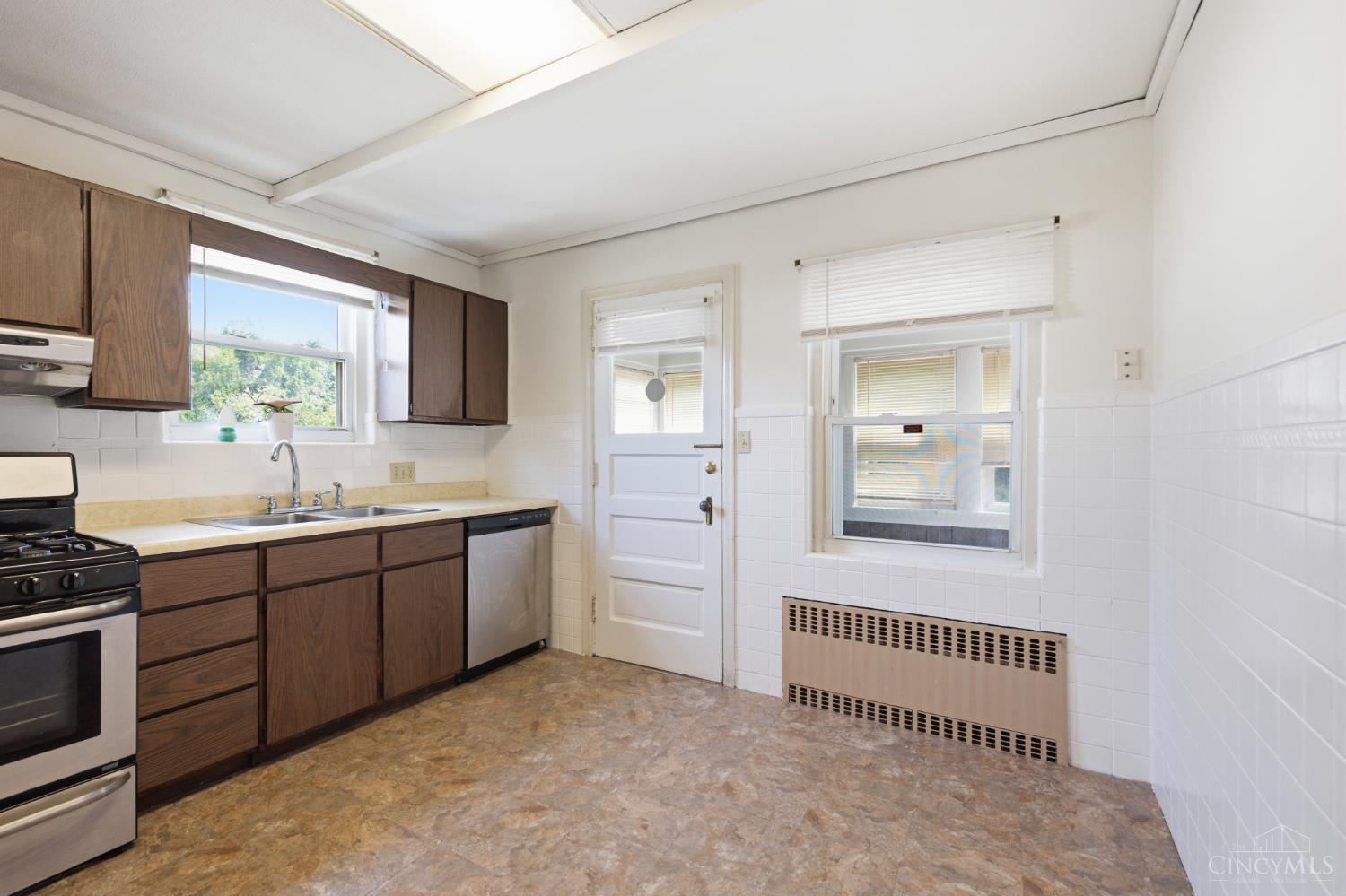 3712 Bonfield Drive, Cincinnati, OH, 45220 — photo 10