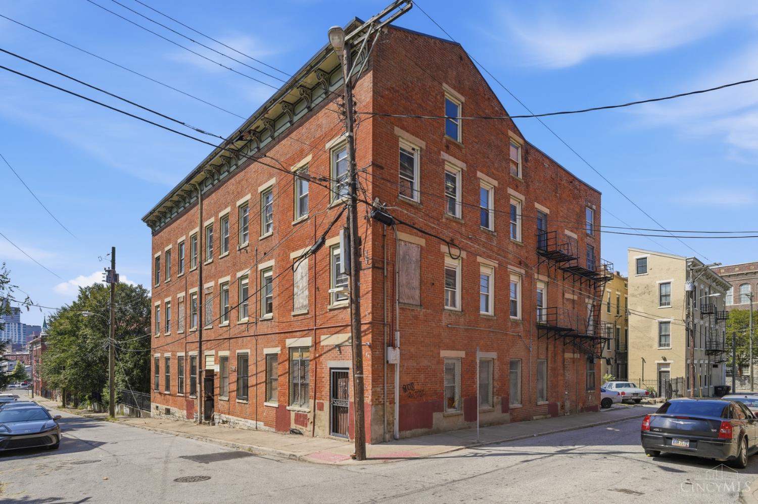 1637 Hughes Street, Cincinnati, OH, 45202 — photo 7