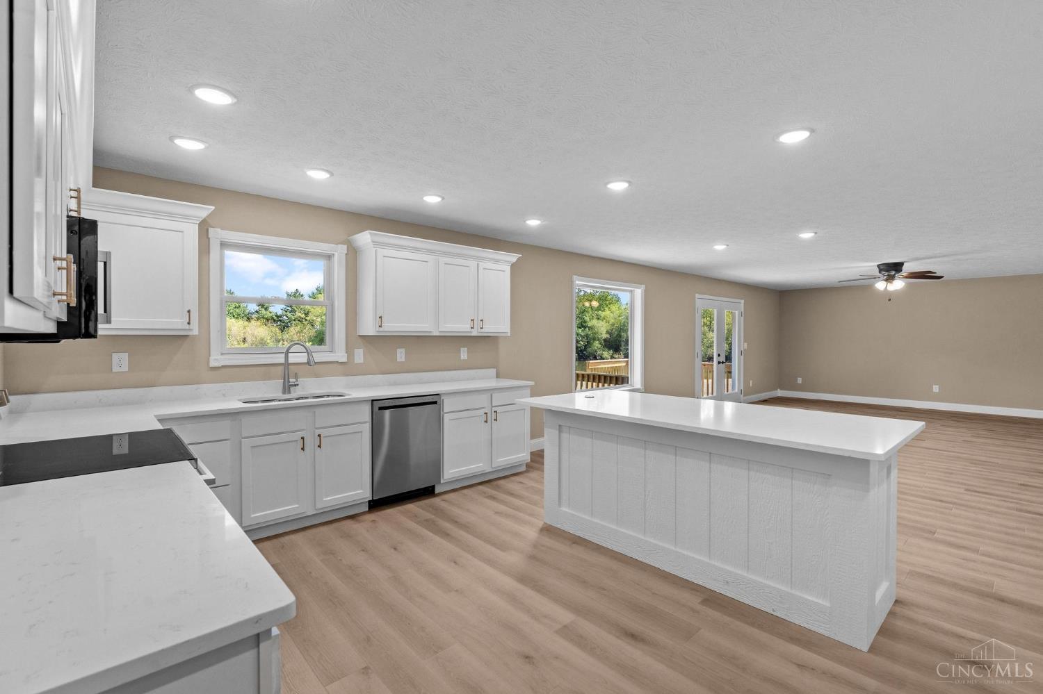 647 Mt Pleasant Road, Liberty Twp, OH, 45177 — photo 15