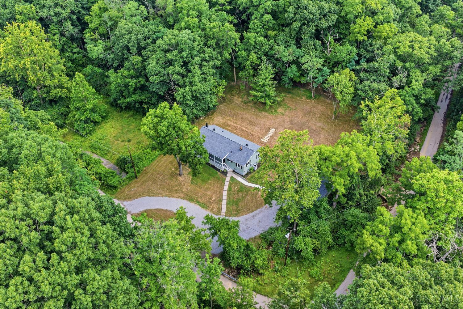 892 Happy Lane, Miami Twp, OH, 45150 — photo 3