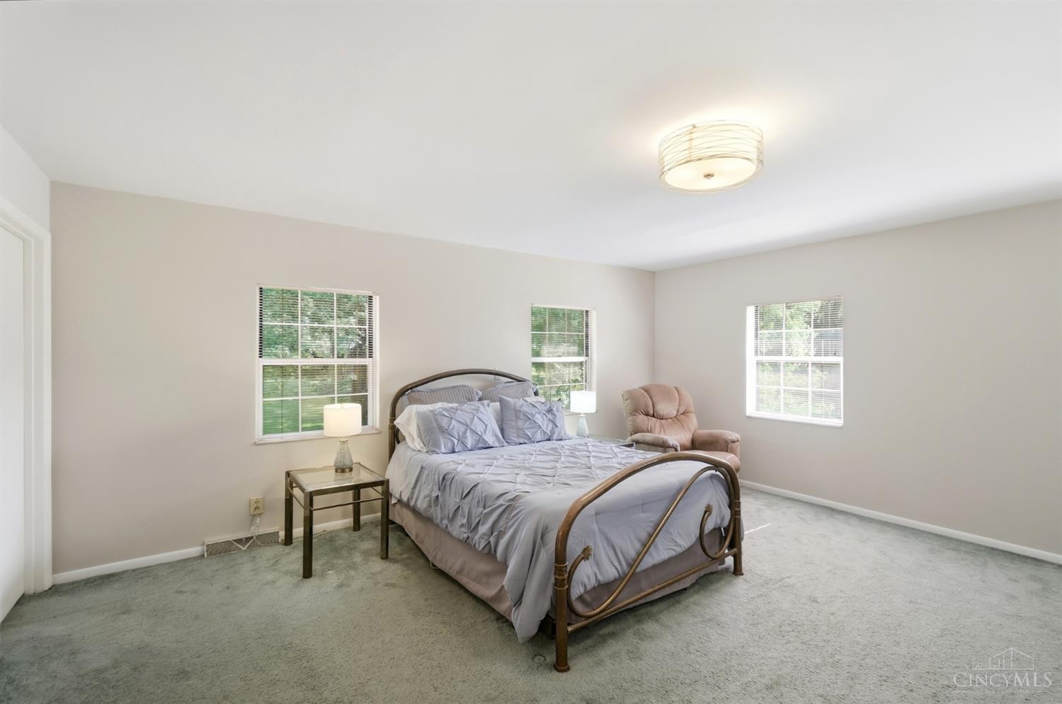 526 Chisholm Trail