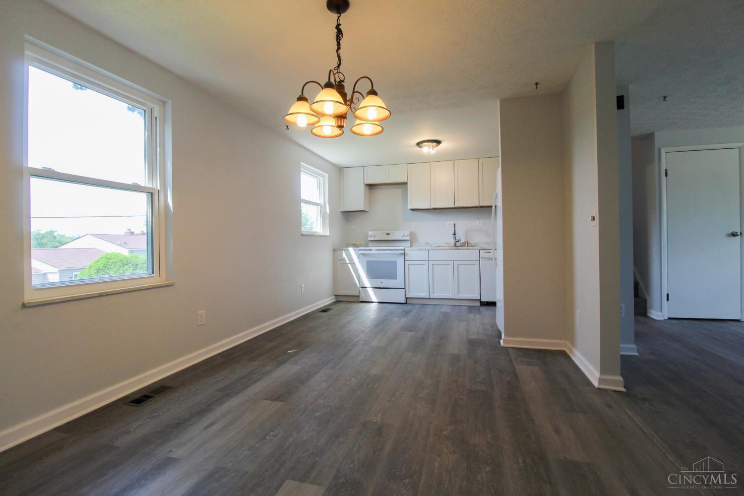 1394 Karahill Drive, Forest Park, OH, 45240 — photo 7