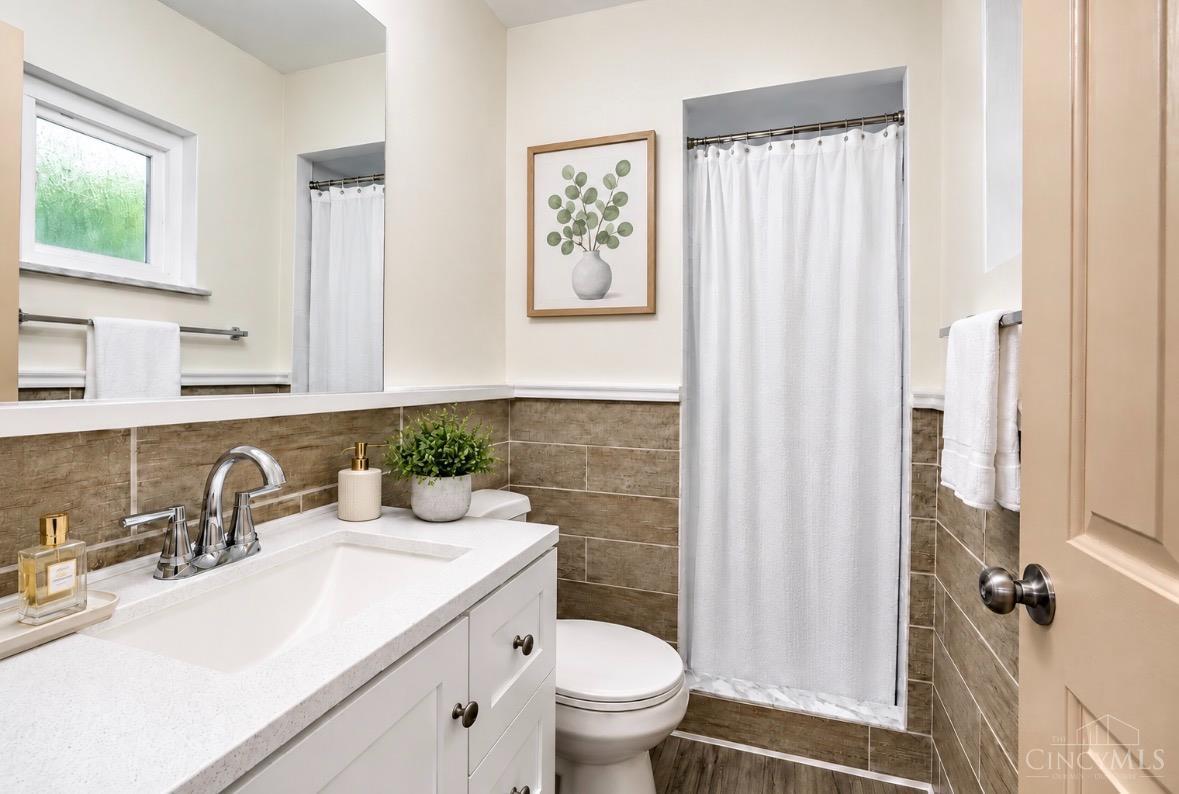 3065 Aquadale Lane, Cincinnati, OH, 45211 — photo 15