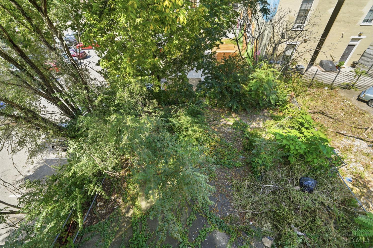 1637 Hughes Street, Cincinnati, OH, 45202 — photo 11