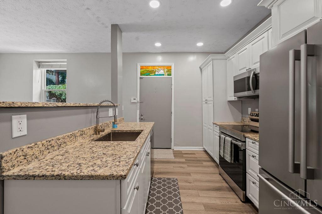 991 Paradrome Street #13, Cincinnati, OH, 45202 — photo 14