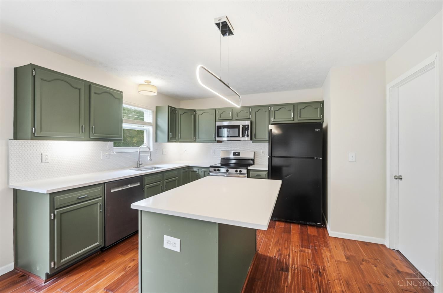 8427 Gettysburg Lane, Hamilton Twp, OH, 45039 — photo 15