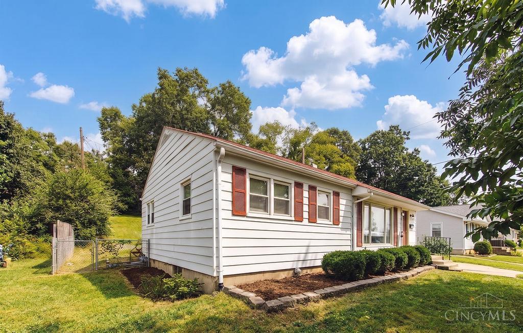 588 Valleyview Drive, Hamilton, OH, 45013