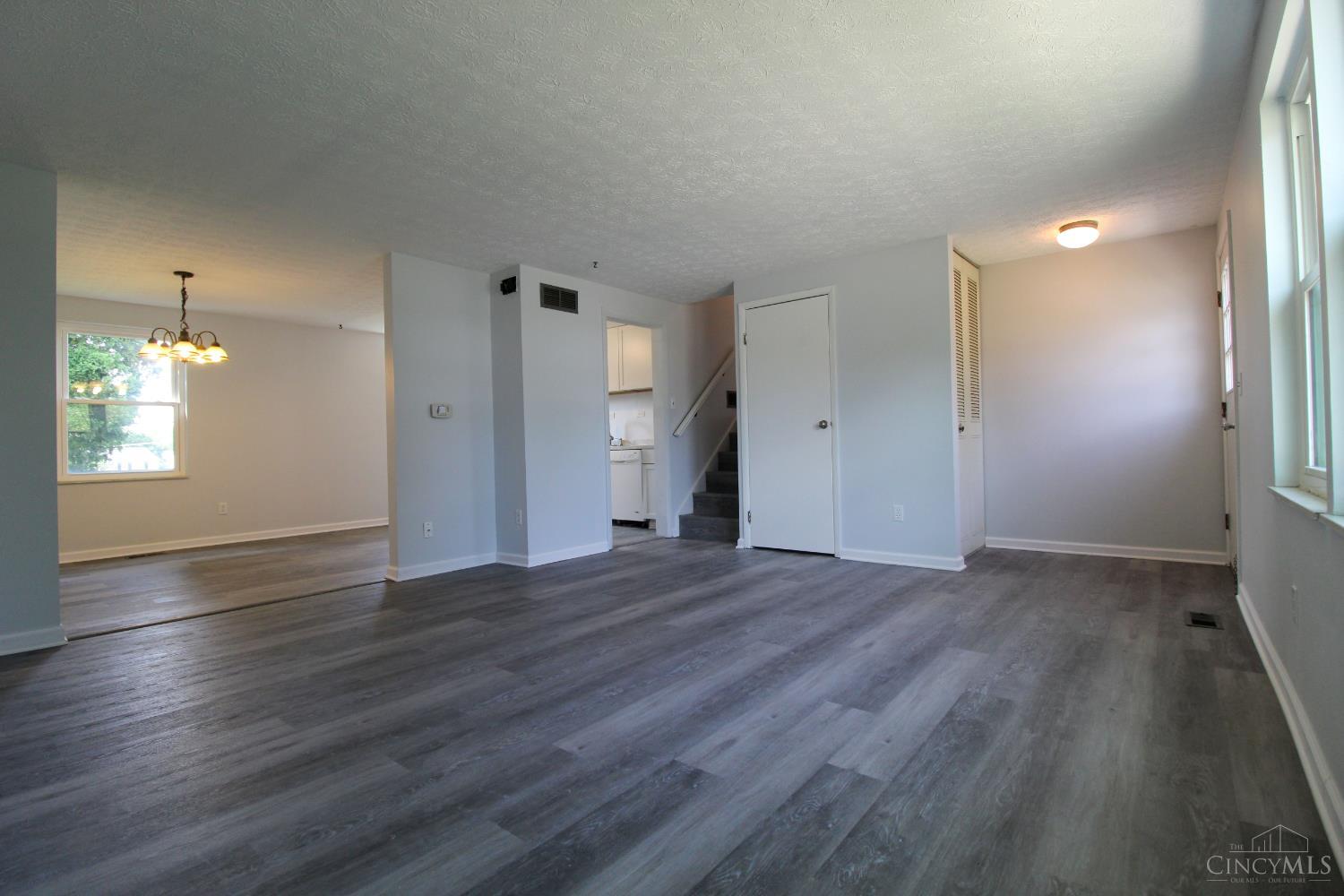 1394 Karahill Drive, Forest Park, OH, 45240 — photo 6