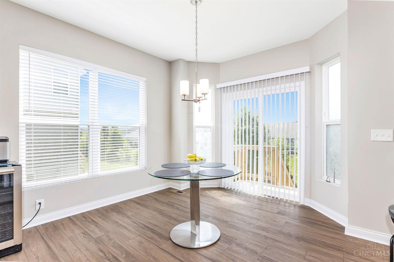 10114 Gully Pass Drive, Washington Twp, OH, 45458 — photo 18