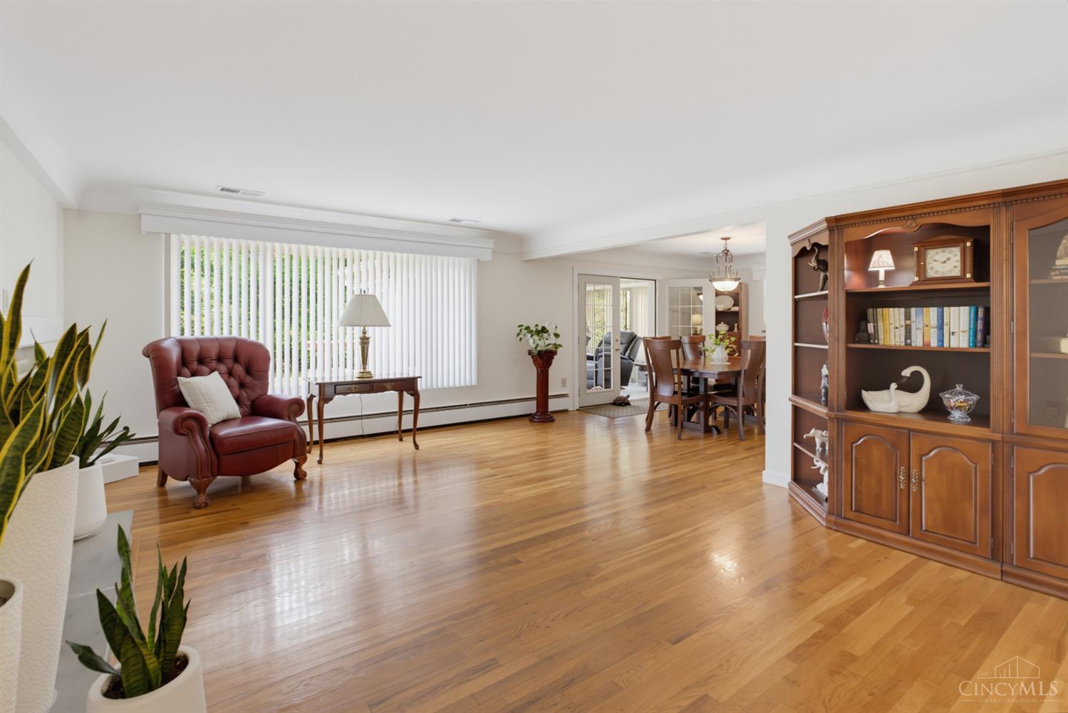 699 Eversole Road, Anderson Twp, OH, 45230 — photo 9
