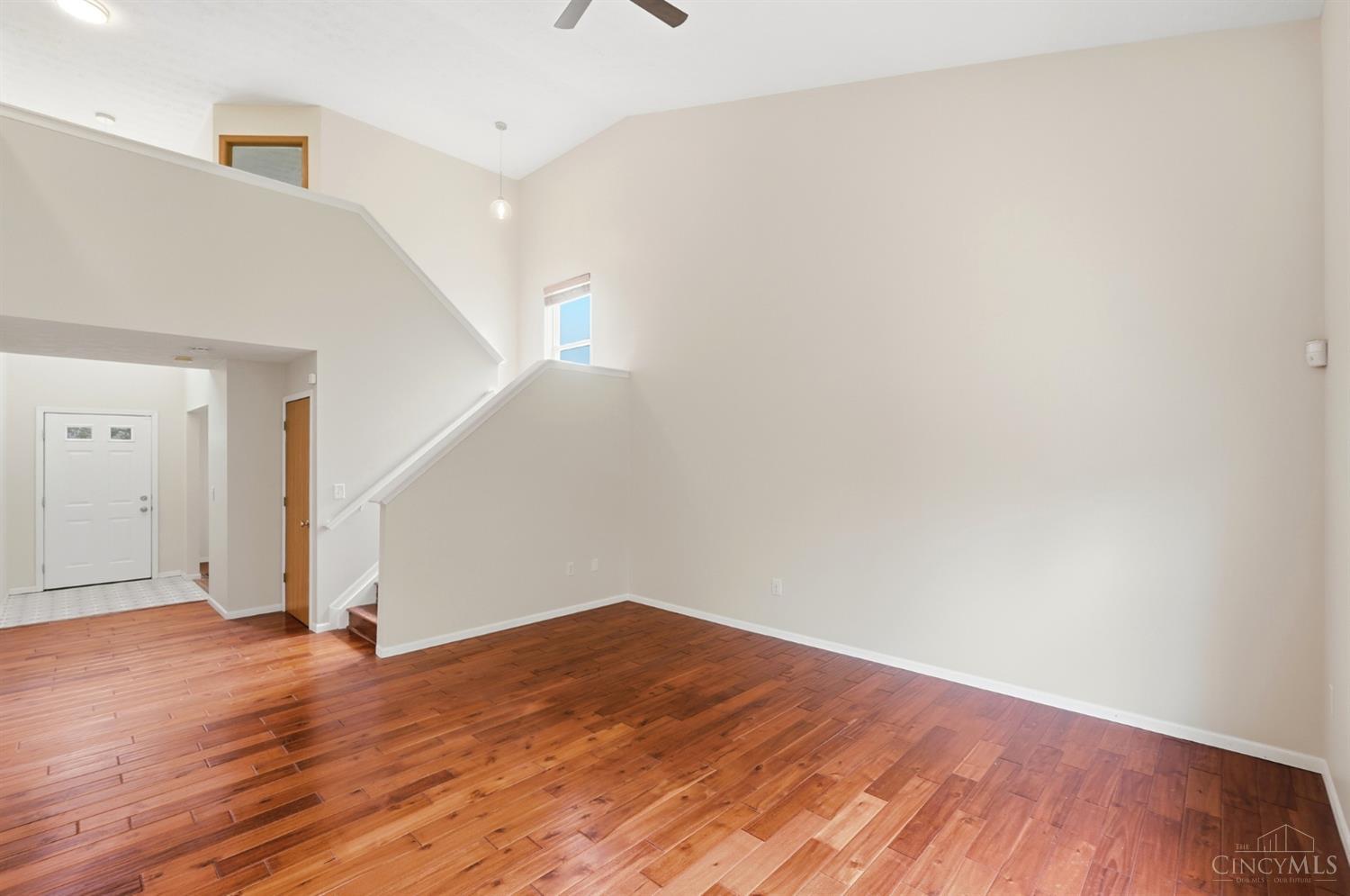 8427 Gettysburg Lane, Hamilton Twp, OH, 45039 — photo 9