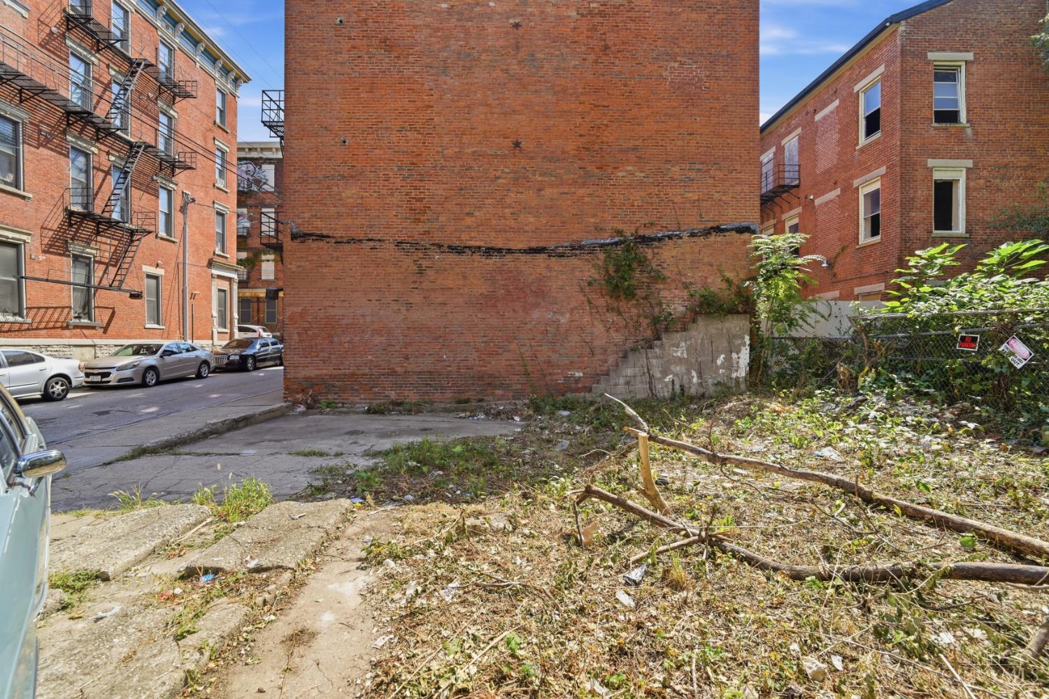 1637 Hughes Street, Cincinnati, OH, 45202 — photo 10