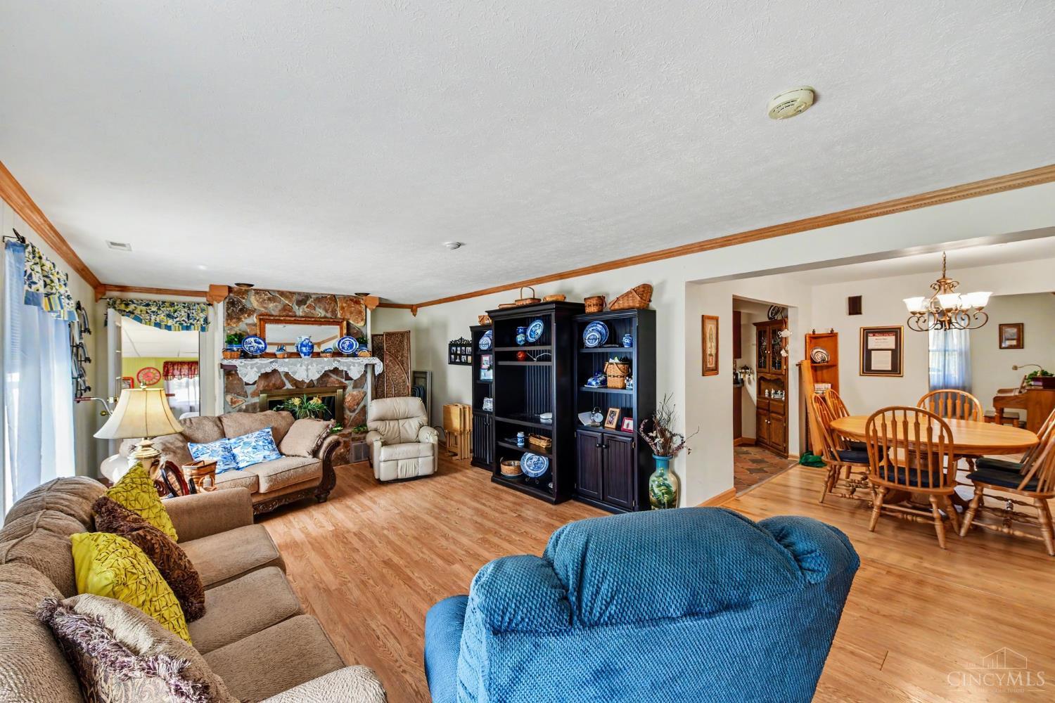 1327 Libby Lane, Ohio Twp, OH, 45157