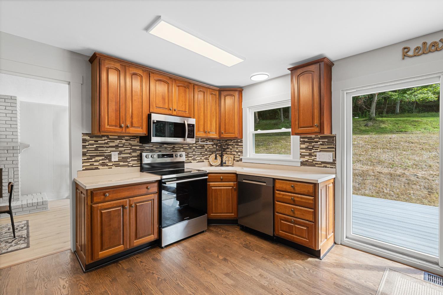 892 Happy Lane, Miami Twp, OH, 45150 — photo 10