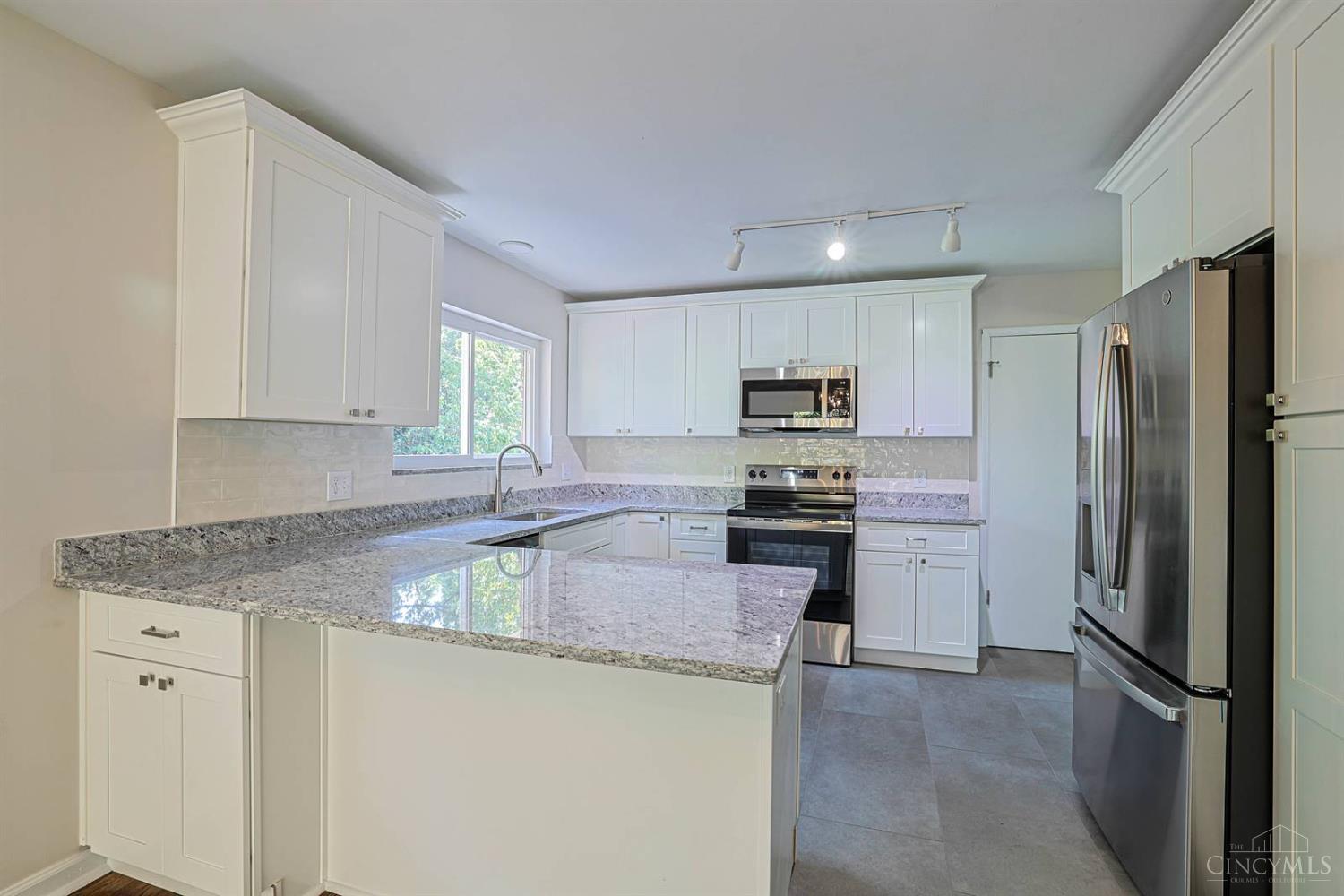 2079 Arrowood Place, Springfield Twp., OH, 45231 — photo 17