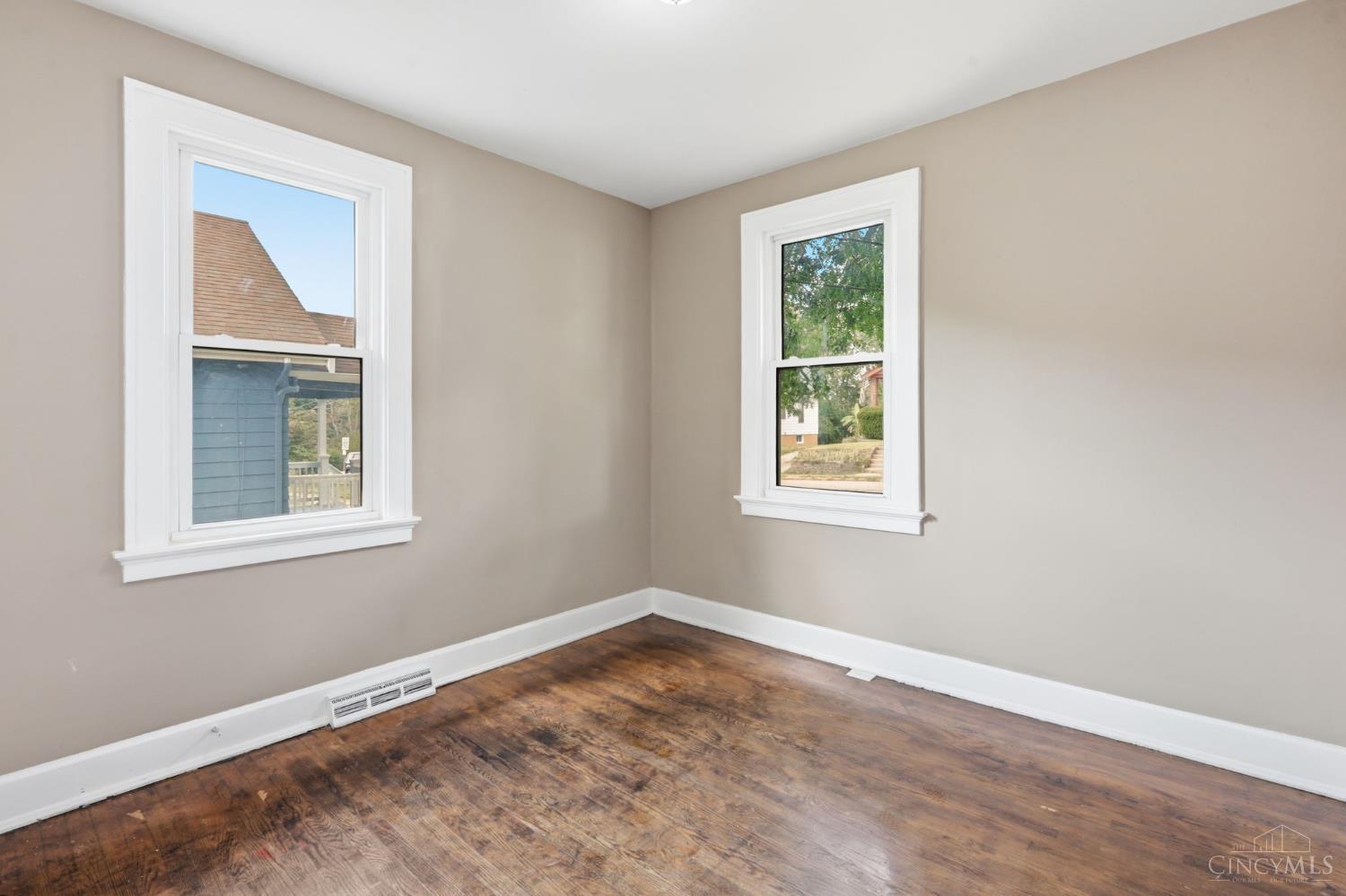 4345 Harding Avenue, Cheviot, OH, 45211 — photo 17