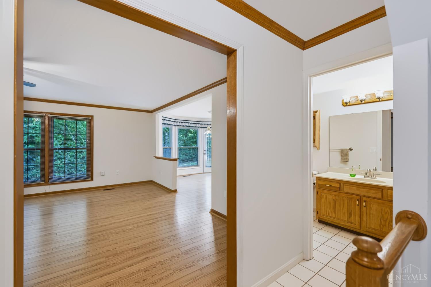 8363 Squirrel Hollow Ridge, West Chester, OH, 45069 — photo 8