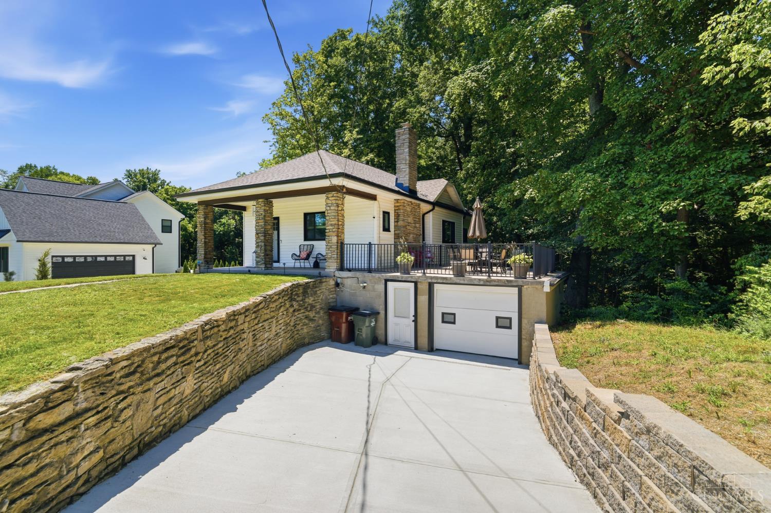 5575 Stewart Avenue, Columbia Twp, OH, 45227 — photo 3