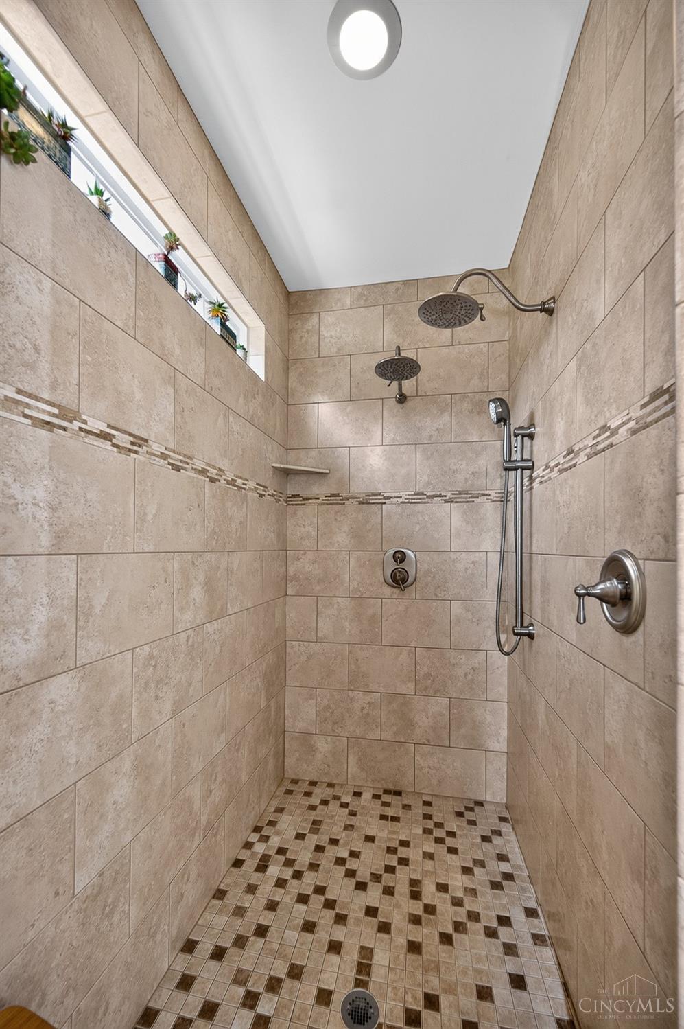 818 Forest Acres Drive, Anderson Twp, OH, 45255 — photo 51