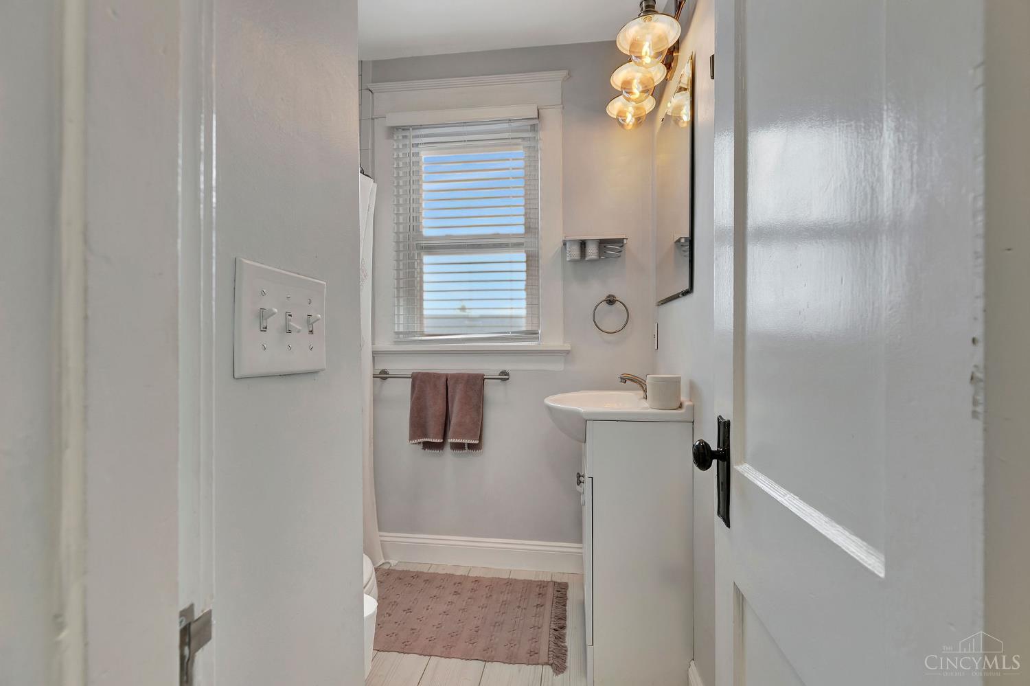 2527 Ridgeland Place, Cincinnati, OH, 45212 — photo 19
