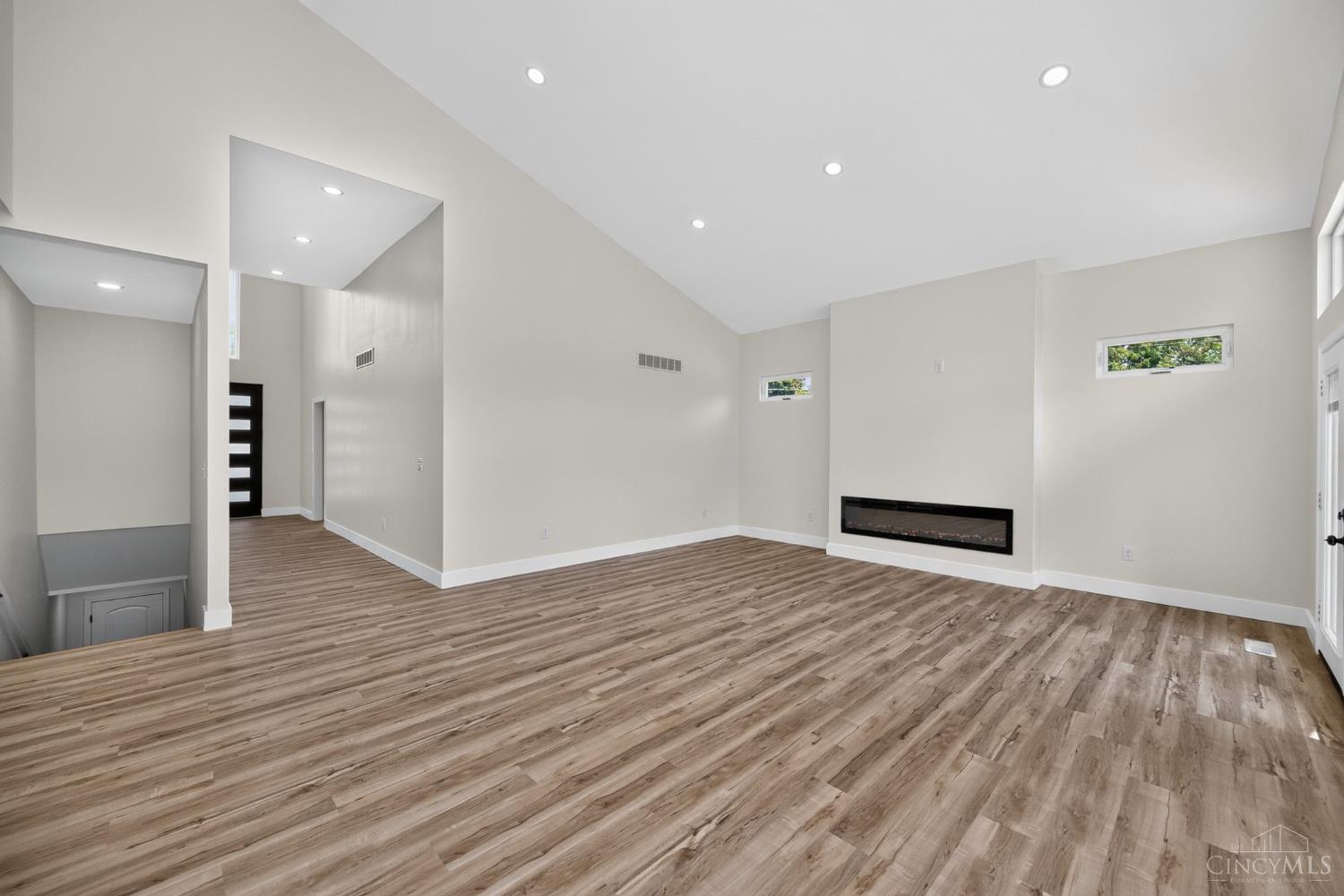 8391 Dimmick Road, West Chester, OH, 45241 — photo 17