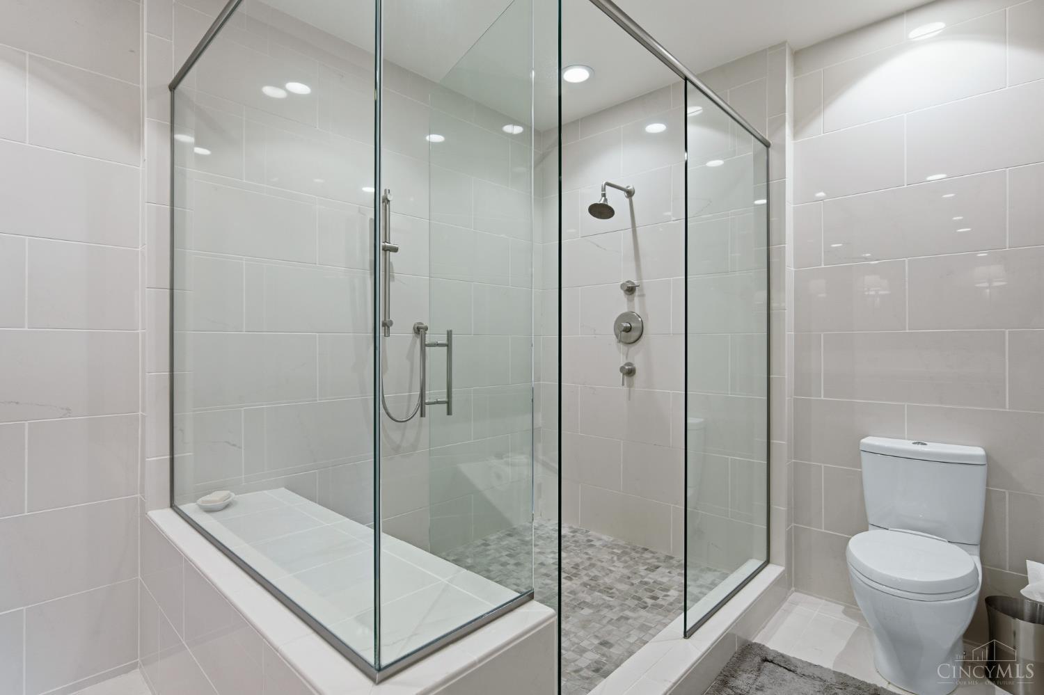 2801 Erie Avenue #302, Cincinnati, OH, 45208 — photo 18