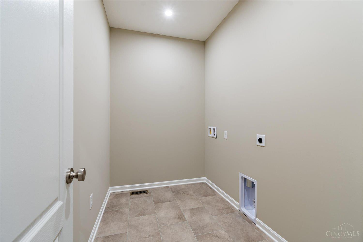 1203 Buxton Oaks Drive, Union Twp, OH, 45102 — photo 23