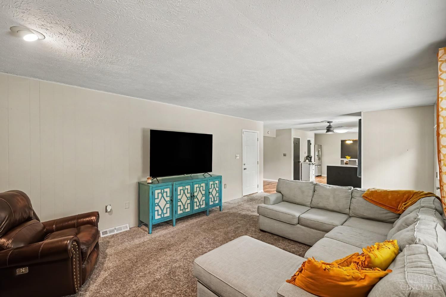 5862 Forge Bridge Drive, West Chester, OH, 45069 — photo 11