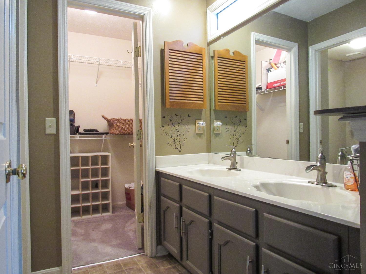 932 Tarragon Lane, Miami Twp, OH, 45150 — photo 24