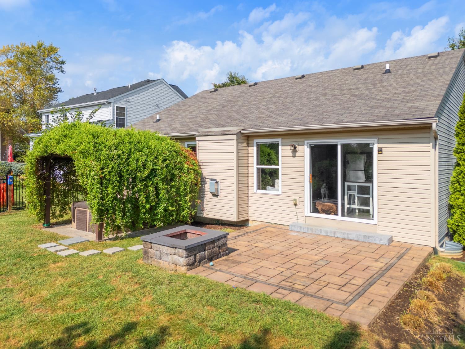 Photo 3 of Sale Pending at 4965 Chandler Xing, Liberty Twp, OH 45044 | MLS# 1893073 | Listing updated on 2026-09-14