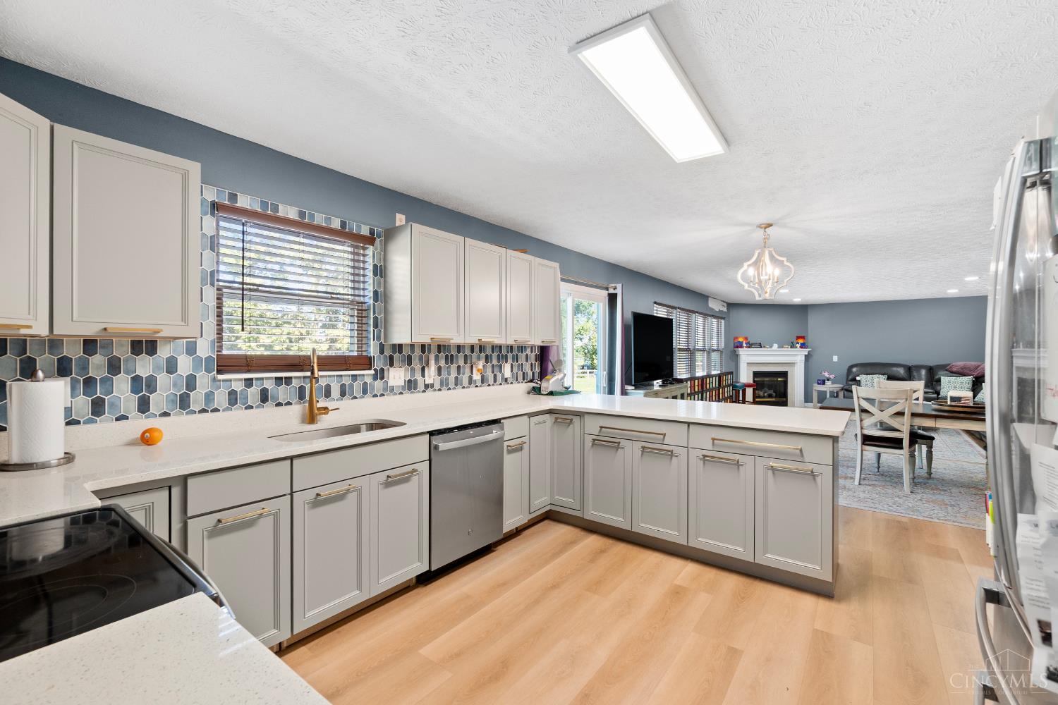 5925 Furlong Way, Liberty Twp, OH, 45011 — photo 4