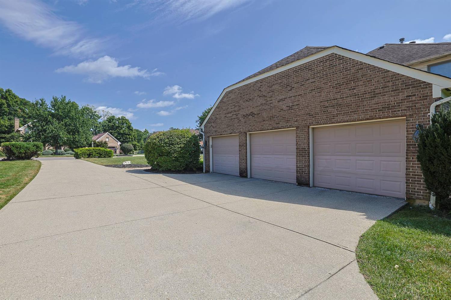 11715 Kemperwoods Drive, Symmes Twp, OH, 45249 — photo 47