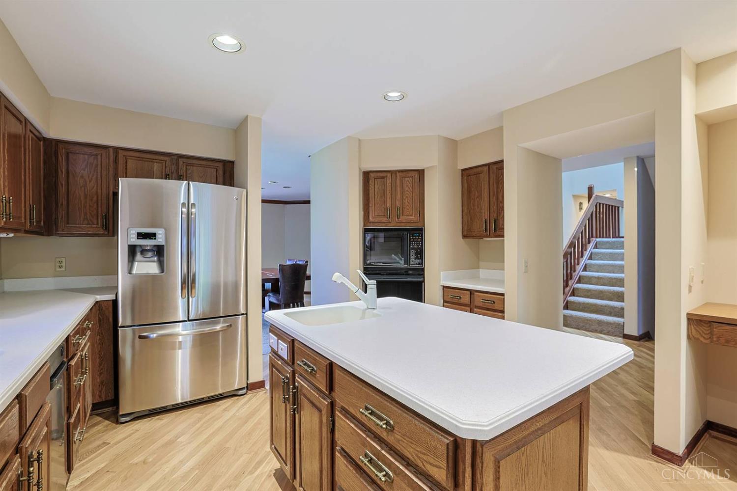 116 Bentwood Court, Blue Ash, OH, 45241 — photo 9
