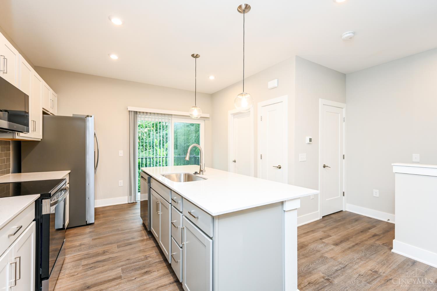 2523 Dix Street, Cincinnati, OH, 45206 — photo 5