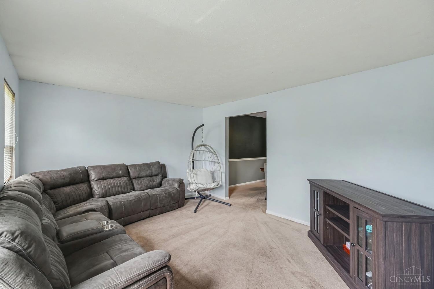 5862 Forge Bridge Drive, West Chester, OH, 45069 — photo 4