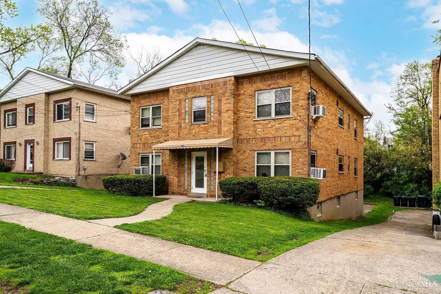 4441 Ridgeview Avenue Unit: 1