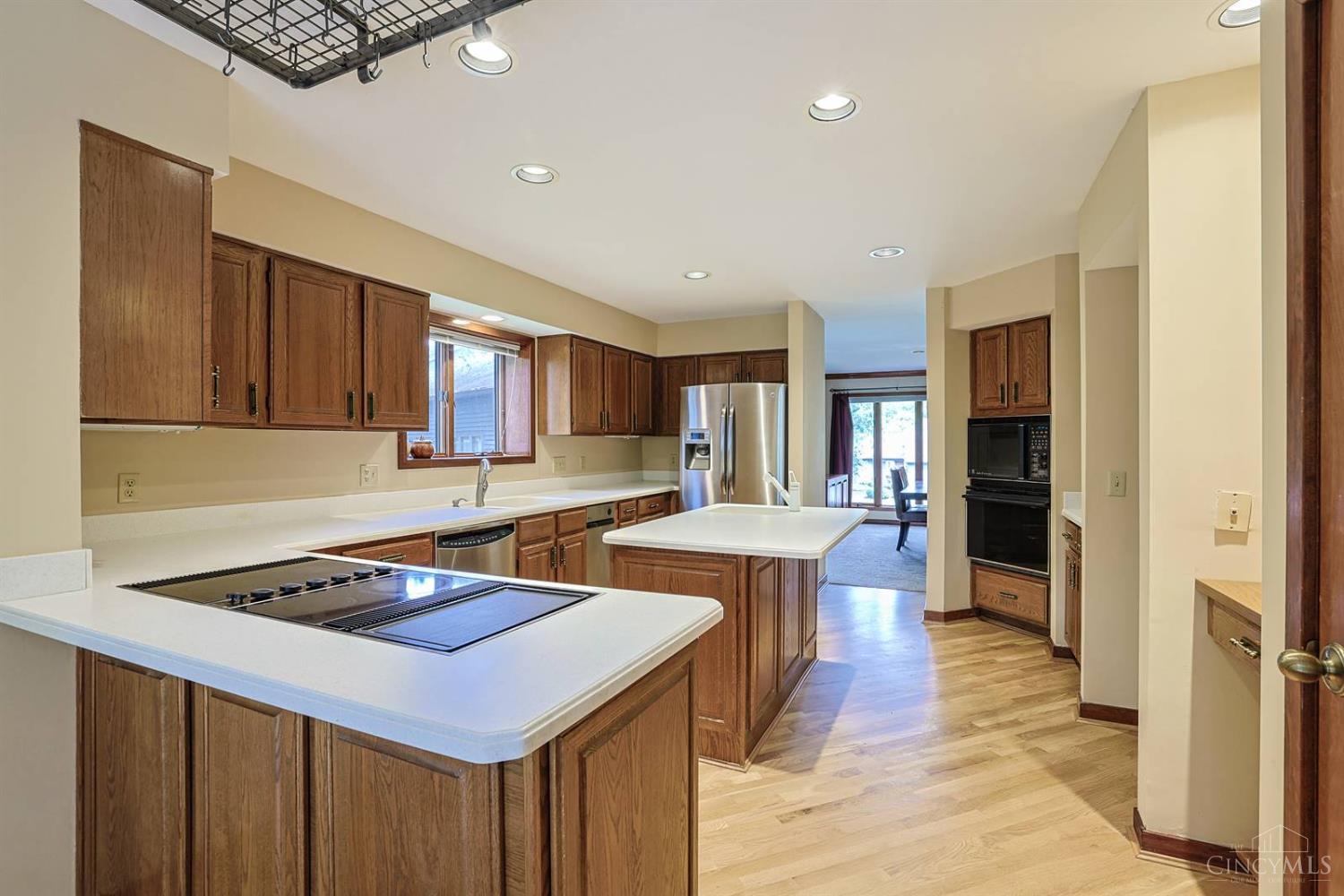 116 Bentwood Court, Blue Ash, OH, 45241 — photo 8