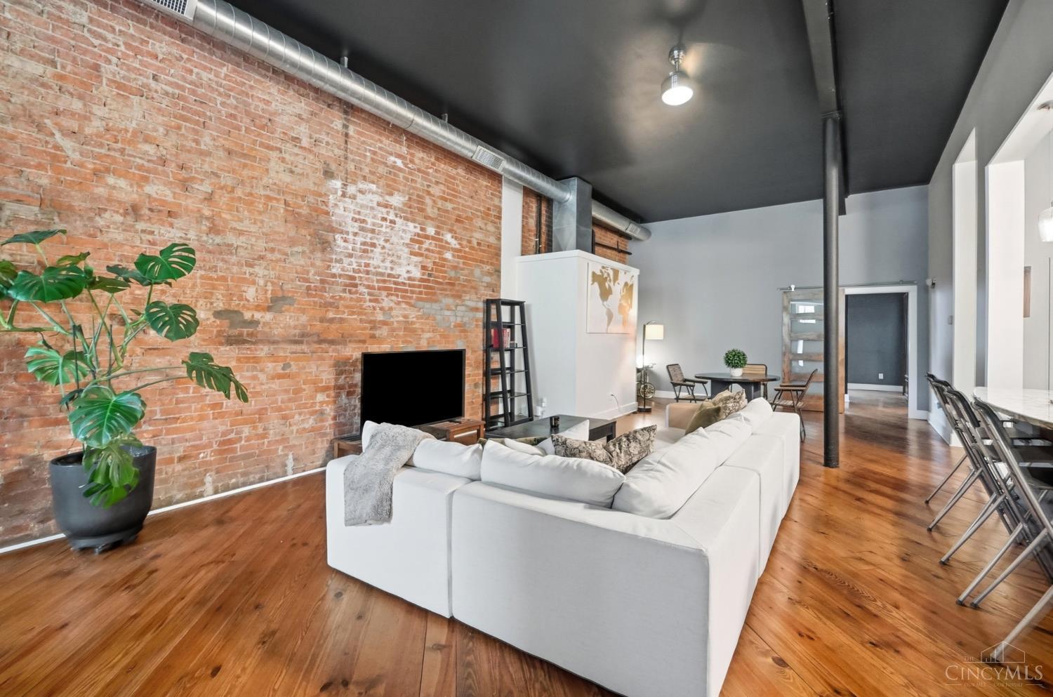 1215 Central Avenue, Cincinnati, OH, 45214 — photo 7