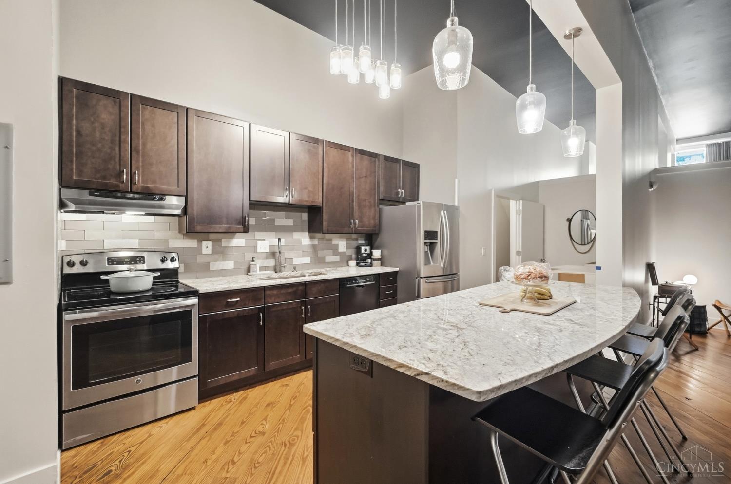 1215 Central Avenue, Cincinnati, OH, 45214 — photo 8