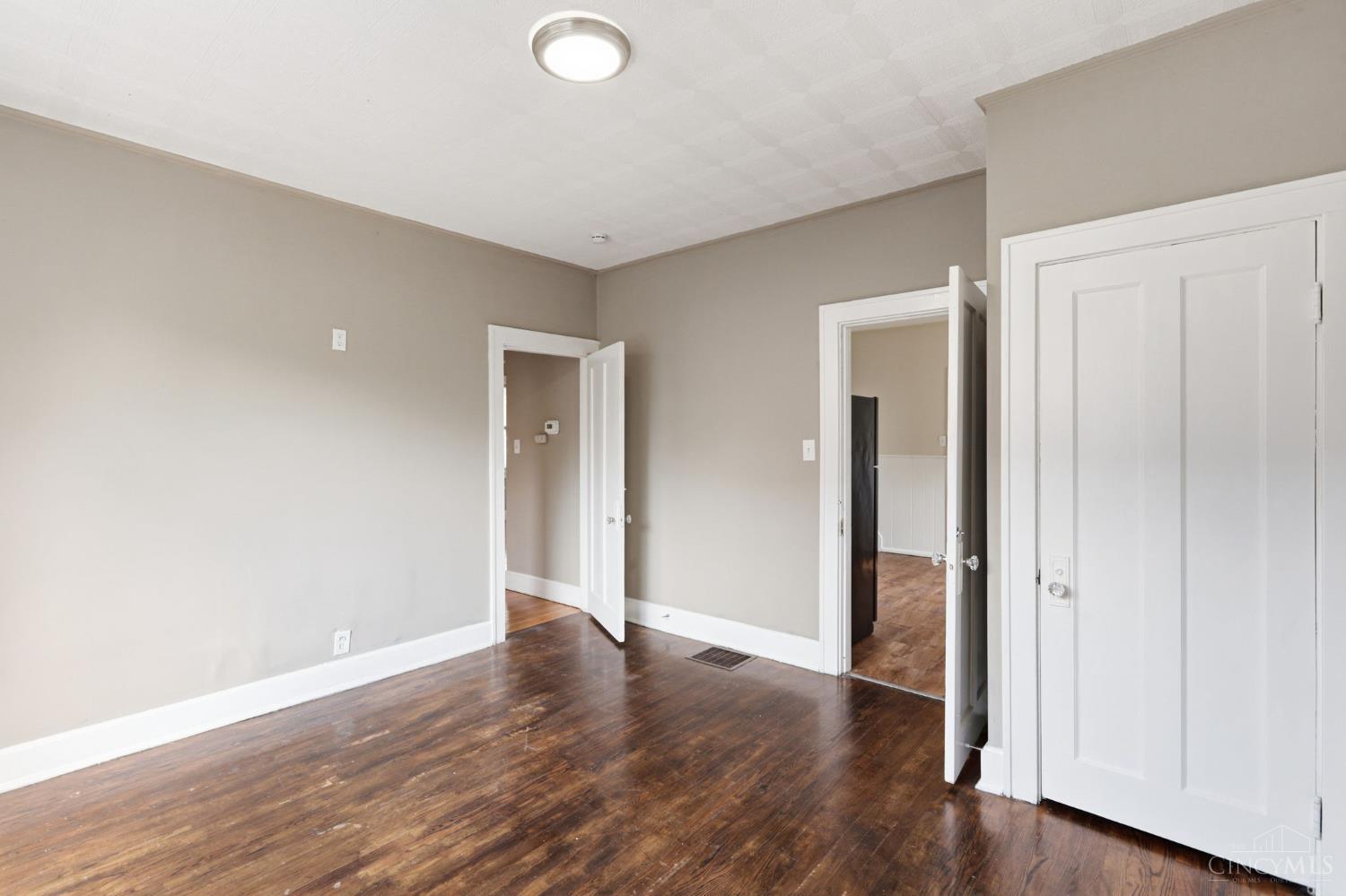 4345 Harding Avenue, Cheviot, OH, 45211 — photo 16