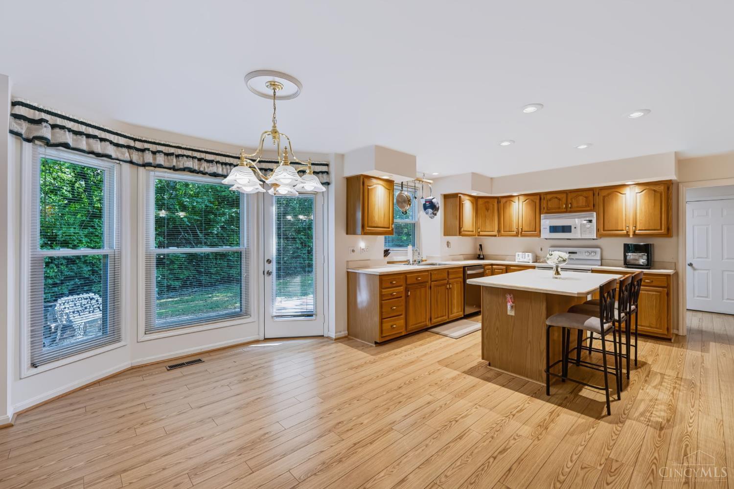 8363 Squirrel Hollow Ridge, West Chester, OH, 45069 — photo 15
