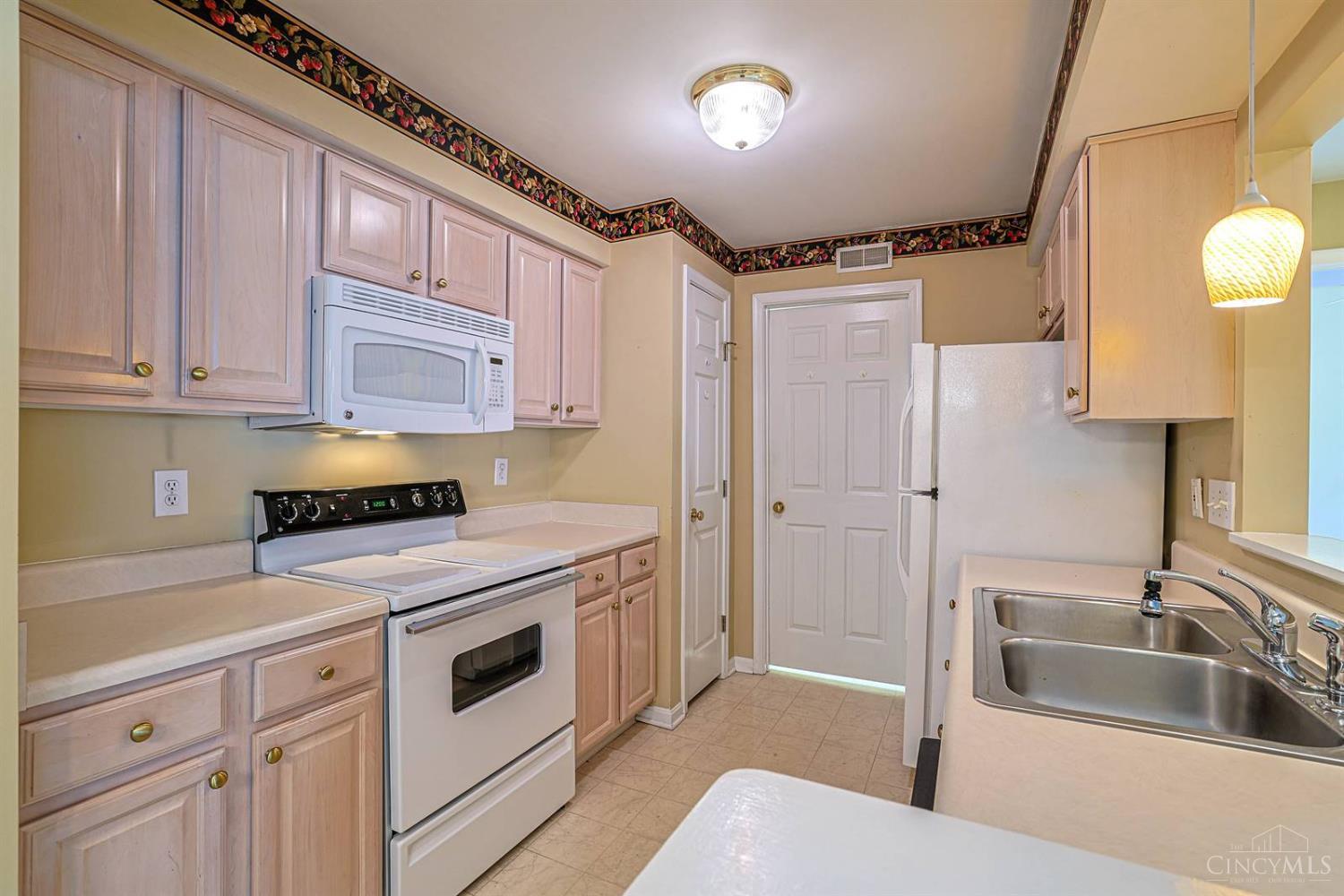 5345 Cooper Road #K, Montgomery, OH, 45242 — photo 8